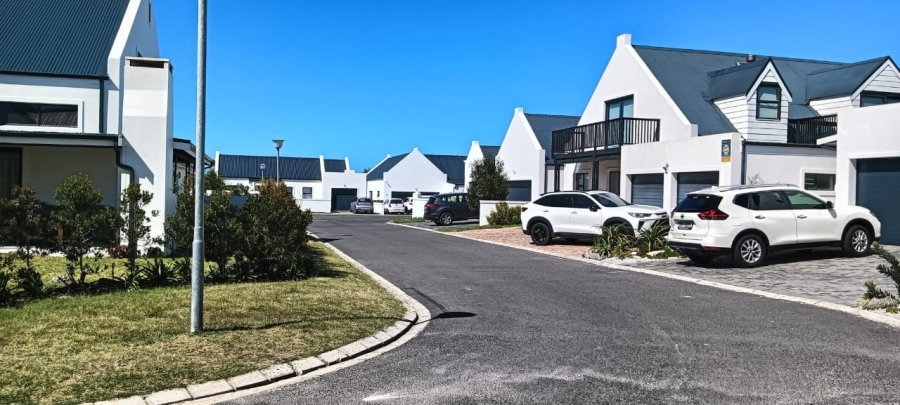 0 Bedroom Property for Sale in Sandbaai Western Cape